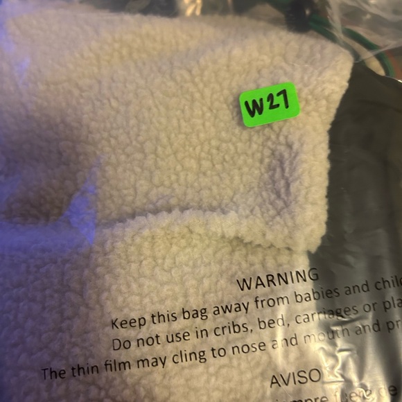 STAUD Black and Cream 100% Linen Fleece Luxury Shorts Sz S Like New - Picture 11 of 11